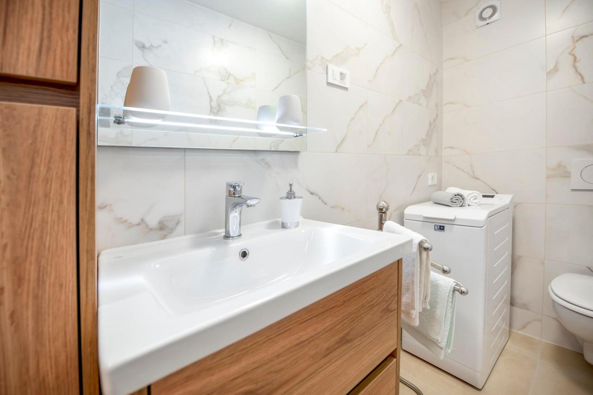 Apartments Katarina 罗维尼 客房 照片